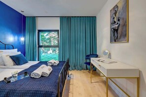 Bügeleisen/Bügelbrett, Reisekinderbett, WLAN, Bettwäsche