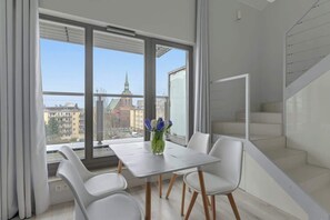 Dining - Waterlane F35 | SPA, Gym & Pool | Two levels (Gdańsk)