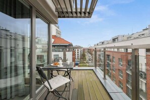 Outdoor dining - Waterlane F35 | SPA, Gym & Pool | Two levels (Gdańsk)