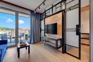 Fernseher