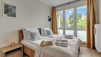 Bügeleisen/Bügelbrett, Reisekinderbett, WLAN, Bettwäsche