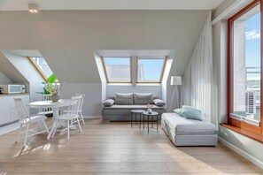 TV, offices - Nowa Motława 34 | Riverside | SPA & Parking (Gdańsk)