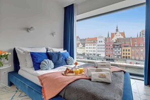 Bügeleisen/Bügelbrett, WLAN, Bettwäsche
