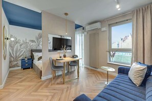Fernseher