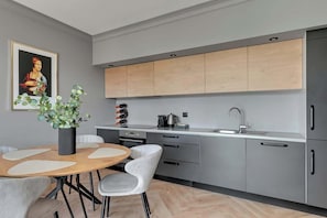 Coffee/tea maker, fridge, oven, dishwasher - Chmielna 51 | City Center | Free Parking (Gdańsk)