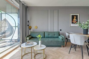 TV, offices - Chmielna 51 | City Center | Free Parking (Gdańsk)
