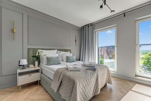 Iron/ironing board, travel cot, WiFi, bed sheets - Chmielna 51 | City Center | Free Parking (Gdańsk)