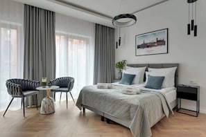 Bügeleisen/Bügelbrett, WLAN, Bettwäsche