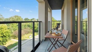 Outdoor dining - Porto 42 | 2 Bedrooms | Gym | Balcony | Parking (Gdańsk)