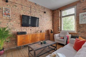 Fernseher
