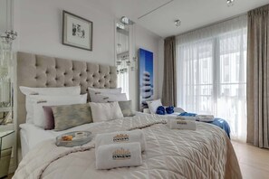 Iron/ironing board, travel cot, WiFi, bed sheets - Granaria B22 | Best location (Gdańsk)