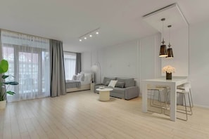 Interior - Waterlane E3A | Spa, Pool & Gym | River View (Gdańsk)