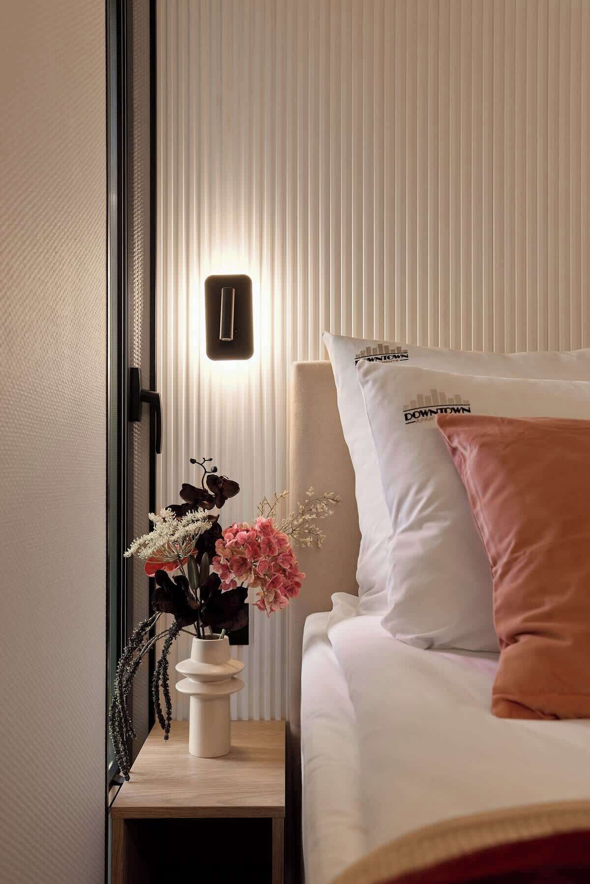 Iron/ironing board, travel crib, WiFi, bed sheets