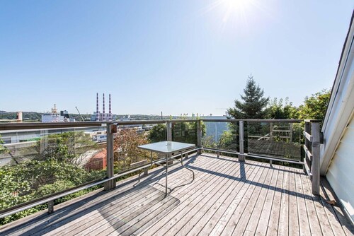 Rooftop Haven with Scenic Views in Halifax