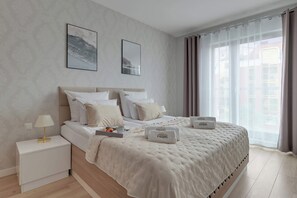 Bügeleisen/Bügelbrett, Reisekinderbett, WLAN, Bettwäsche