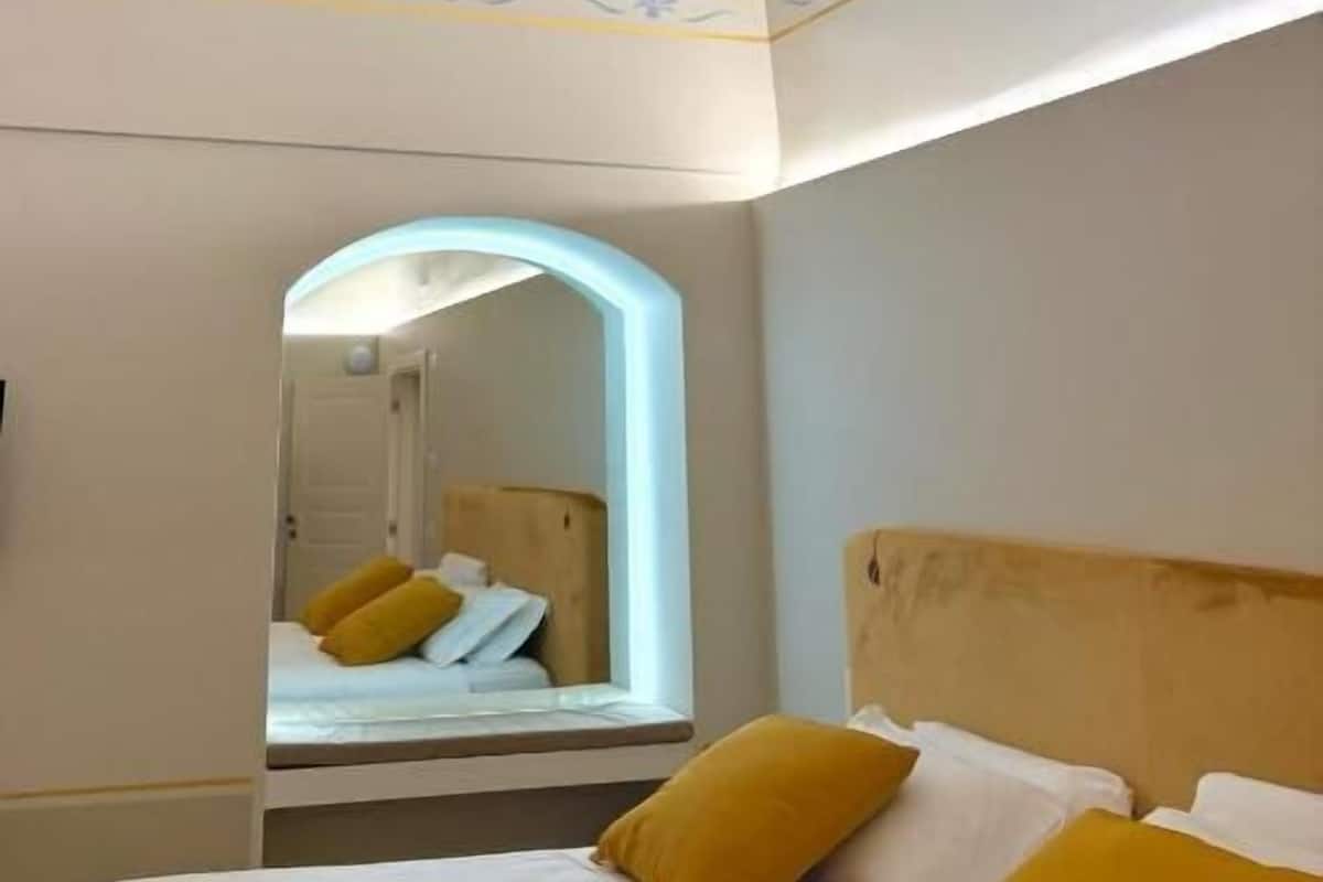Superior Double Room, City View | Free WiFi