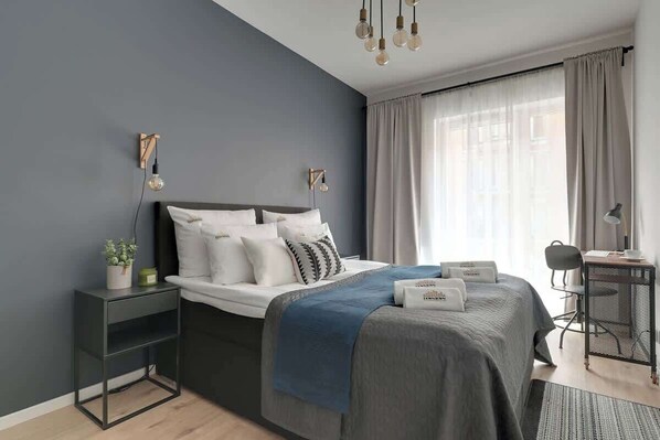 Iron/ironing board, travel cot, WiFi, bed sheets - Rajska 139 | City Center | Parking & Balcony (Gdańsk)