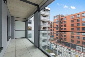 Interior - Doki 73 | Gdańsk Shipyard & Foodhall | Parking (Gdańsk)