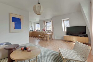 Fernseher