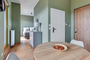Dining - Nadmotławie 118 | Riverside | Sauna & Gym (Gdańsk)