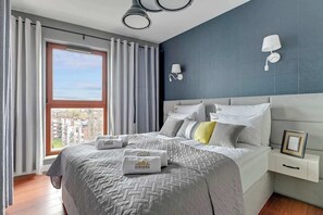 Iron/ironing board, travel crib, WiFi, bed sheets - Pool & SPA | River View | Nº 96 with Balcony (Gdańsk)
