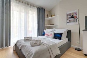 Bügeleisen/Bügelbrett, Reisekinderbett, WLAN, Bettwäsche