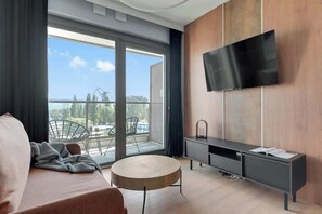 Fernseher