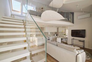Interior - Monte Cassino Glamour | Bathtub | TOP Location (Sopot)