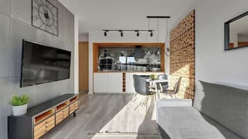 TV