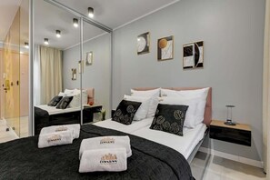 Iron/ironing board, travel cot, WiFi, bed sheets - Nº63 | Pool, SPA & Gym (Gdańsk)