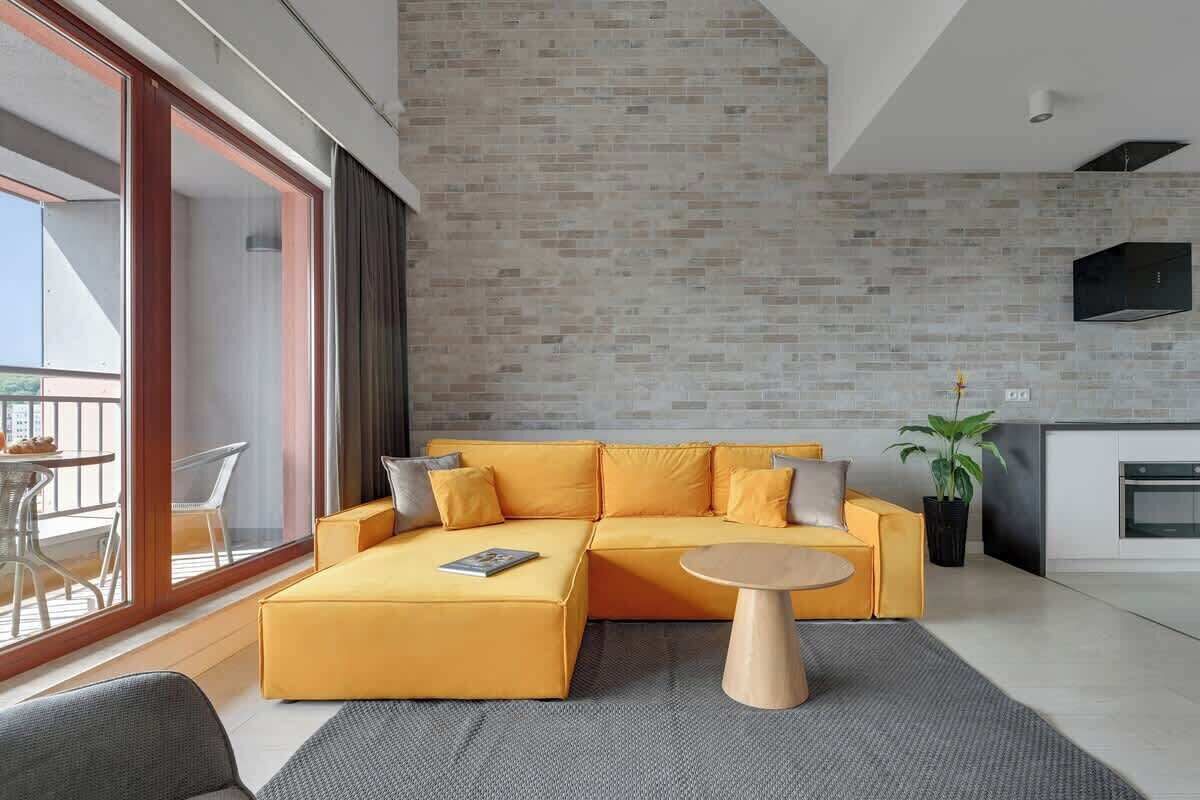 TV, offices