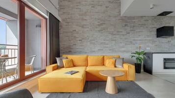 TV, offices