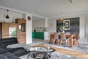 Fernseher, Arbeitsbereiche