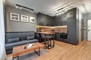 Interior - Doki E158 | Gdańsk Shipyard & Foodhall | Parking (Gdańsk)