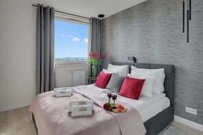 Iron/ironing board, travel cot, WiFi, bed sheets - Horyzont 163 | Sea View (Gdańsk)
