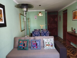 Basic Apartment, City View | Living area - Huaytusive (Puno)