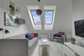 TV, offices - Aura III 50 | Riverside | City Center (Gdańsk)