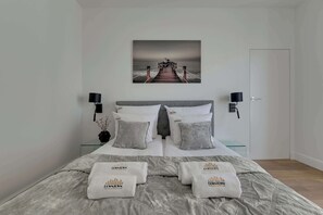 Iron/ironing board, travel cot, WiFi, bed sheets - Brabank 19 | Riverside & Balcony | Parking (Gdańsk)