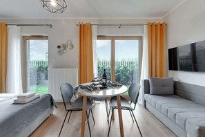 TV - Nadmotławie 6 | Riverside | Sauna & Gym (Gdańsk)