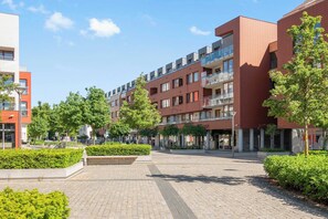 Exterior - Perfect Location | 2 Bedrooms | Garnizon Grande (Gdańsk)