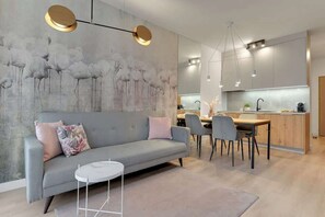 TV, offices - Bastion Wałowa 14 with Balcony | City Center (Gdańsk)