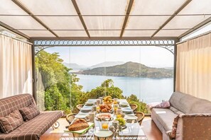 Villa, Multiple Beds, Mountain View (Villa Dagnente) | Outdoor dining