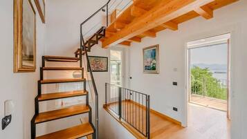 Biệt thự, nhiều giường, quang cảnh núi (Villa Dagnente) | Nội thất