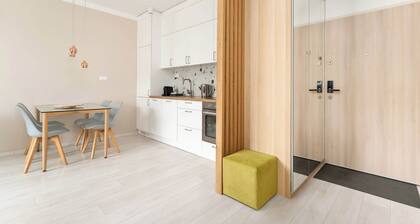 Kolska 24 | Balcony & AC