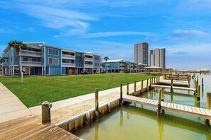 Unclassified image, 3 of 28, button - Lagoon Front Paradise with Beach Access (Gulf Shores)