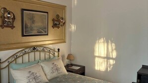 Phòng đôi hoặc 2 giường đơn Deluxe