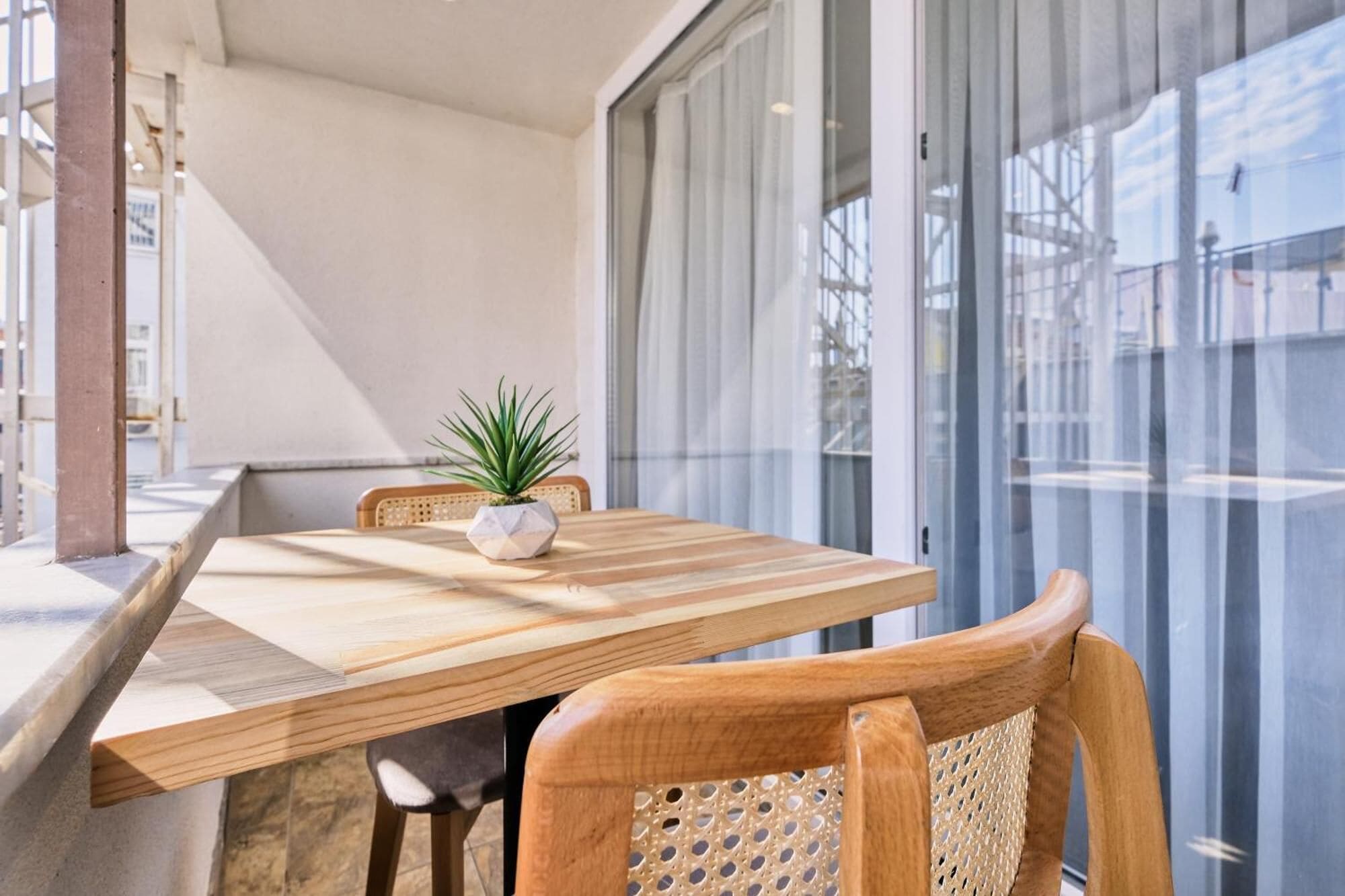 Deluxe Double Room, Non Smoking | Outdoor dining