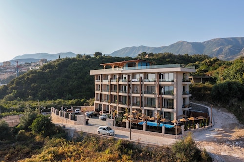 Hotel Potami Himare