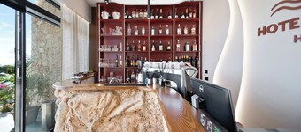 Hotel Potami Himare