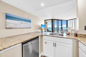 Condo, 1 Queen Bed with Sofa bed (Sunbird 411W) | Private kitchen - Sunbird 411w (Panama City Beach)